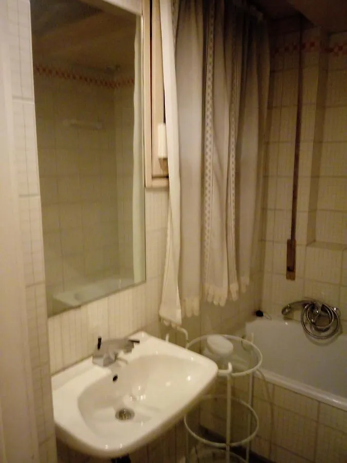 Fleming Luxury Apartment In Rome Italy